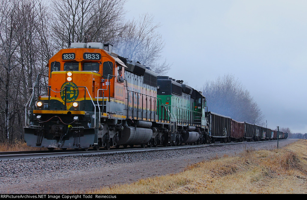 BNSF 1833